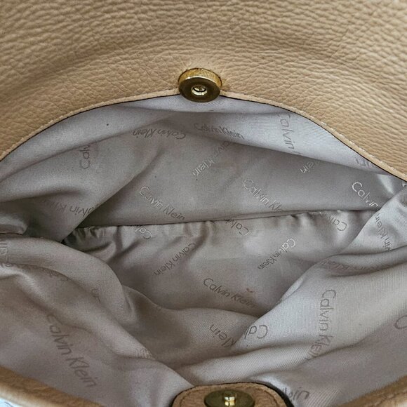 Calvin Klein Leather Beige Carryall Organizing Tote Shoulder Bag - Picture 3 of 14